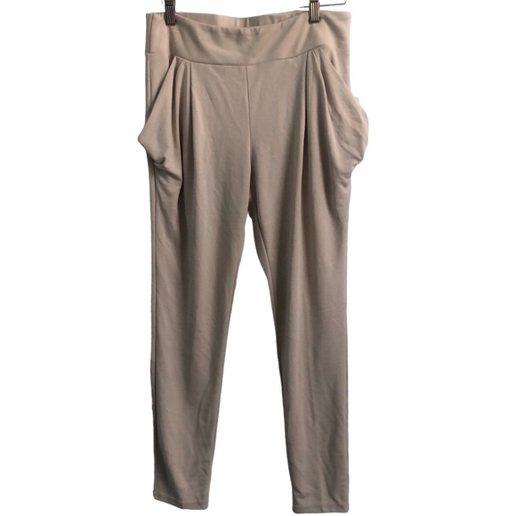 Free People Relaxed Fit Super Soft Harem Leggings Size Small NWT - Picture 1 of 10